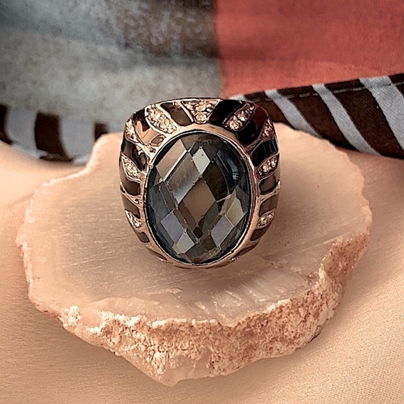 Blue Crystal Black Enamel Zebra stripe CZ Cocktail Dome Ring Size 6 - Picture 9 of 9